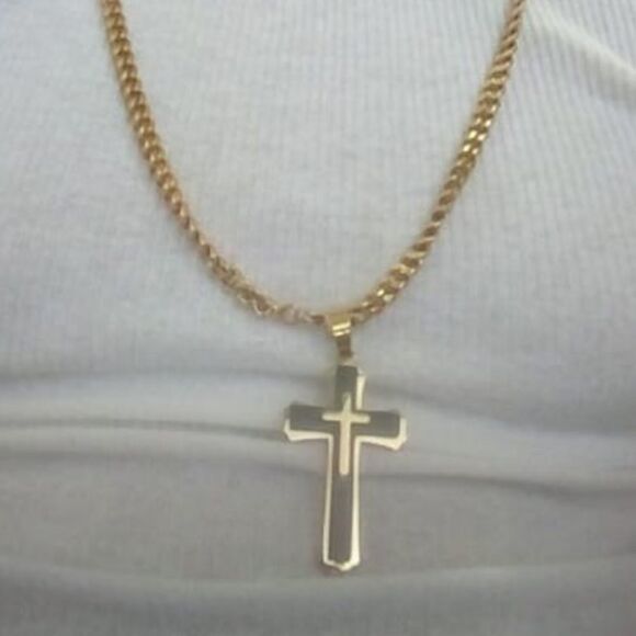 Men’s Gold Cross Cuban Chain Necklace - Picture 4 of 7